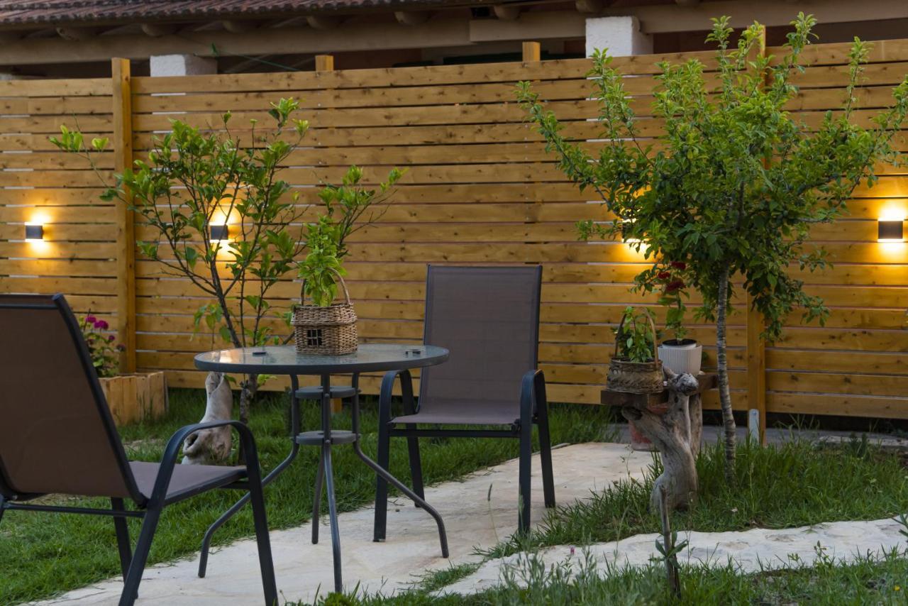 Burnelia Vacation House Lefkimmi  Zewnętrze zdjęcie